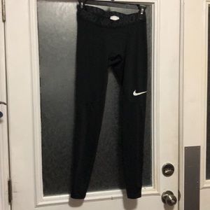 Men’s Nike Pro small tights